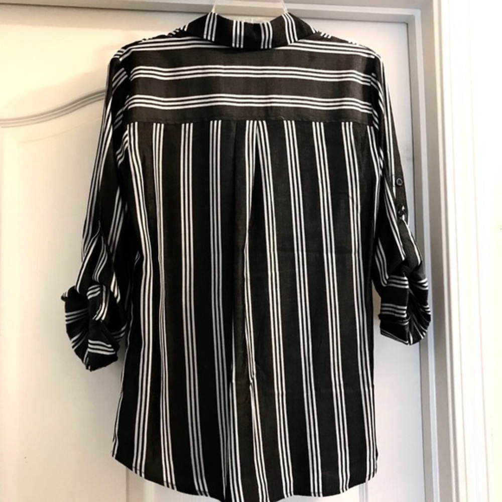 New York & Company Striped Ladies Blouse - Picture 9 of 10